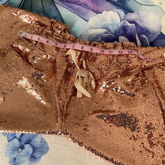 Sequin Jogger Pants in Shimmering Gold - Picture 2 of 4